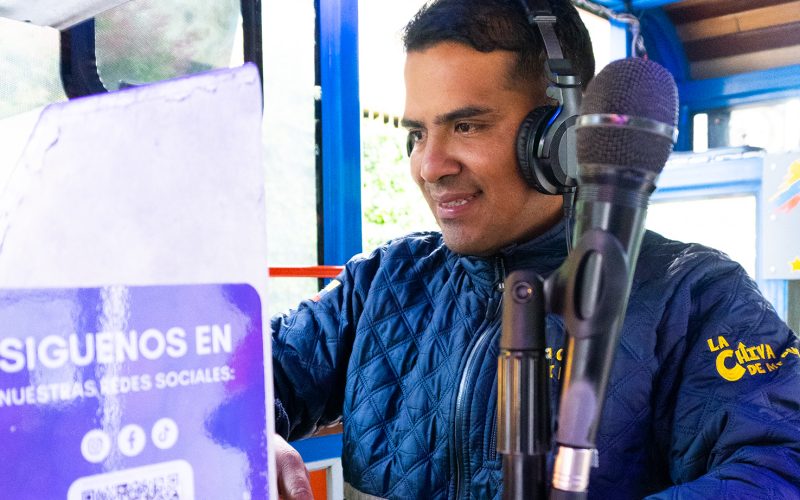 Música-para-tu-fiesta-en-chiva